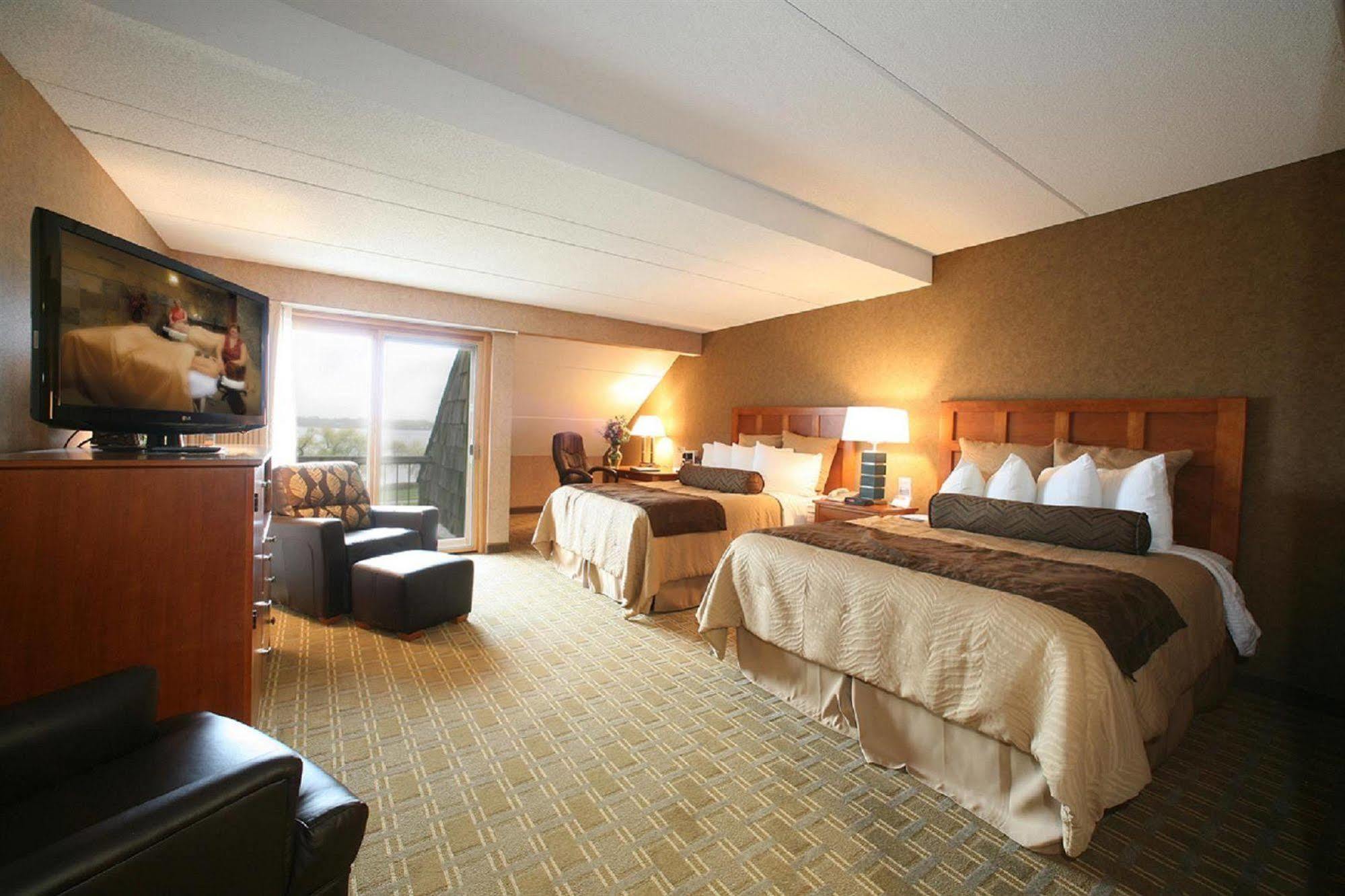 Arrowwood And Conference Center -